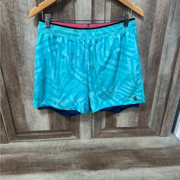 Meet your Posher, Jackie - Picture 5 of 16